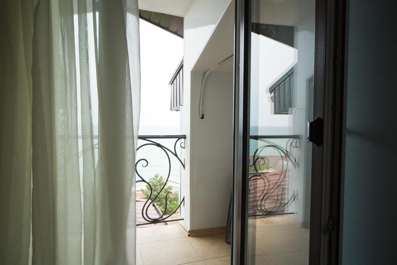 Kolyada Hotel Odessa Ngoại thất bức ảnh