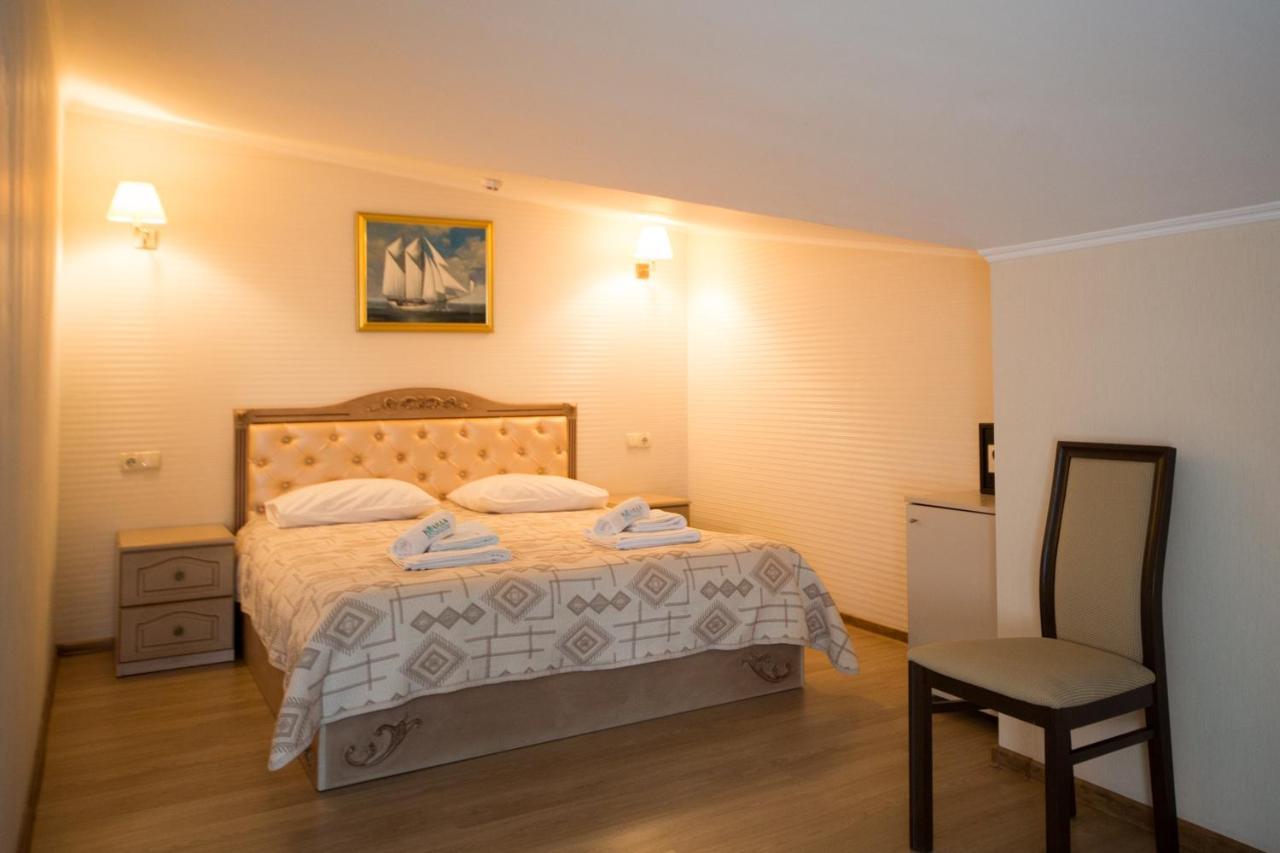 Kolyada Hotel Odessa Ngoại thất bức ảnh
