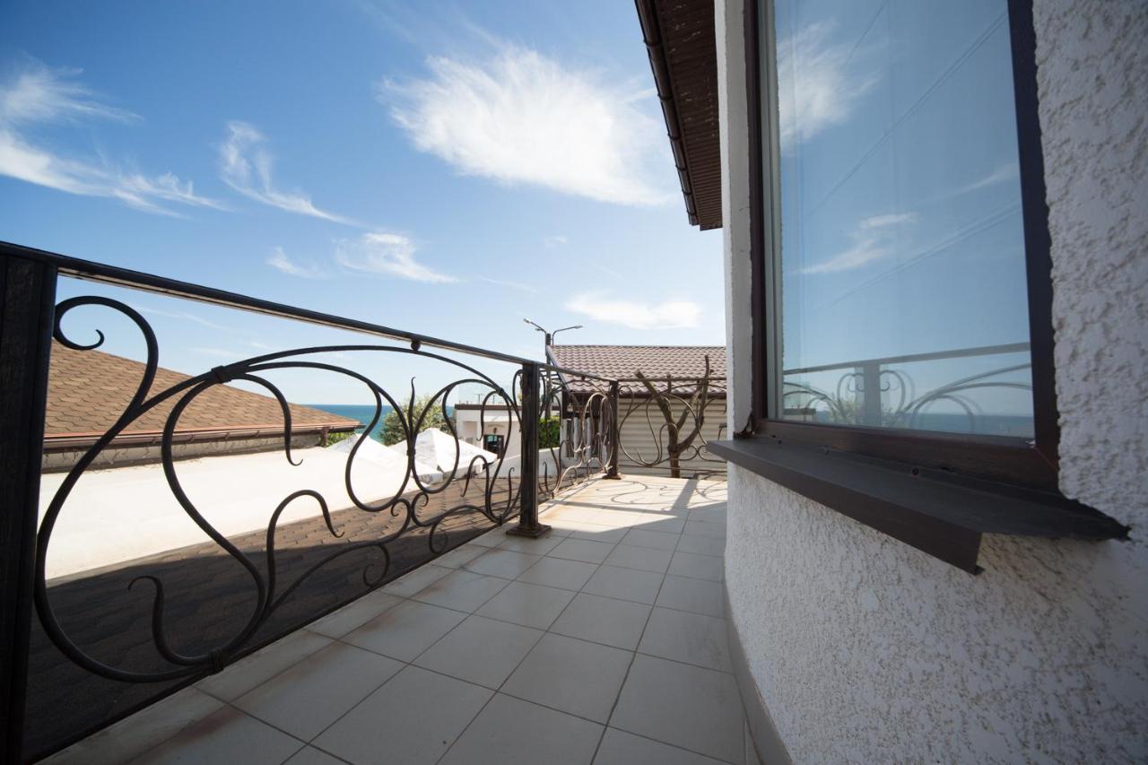 Kolyada Hotel Odessa Ngoại thất bức ảnh