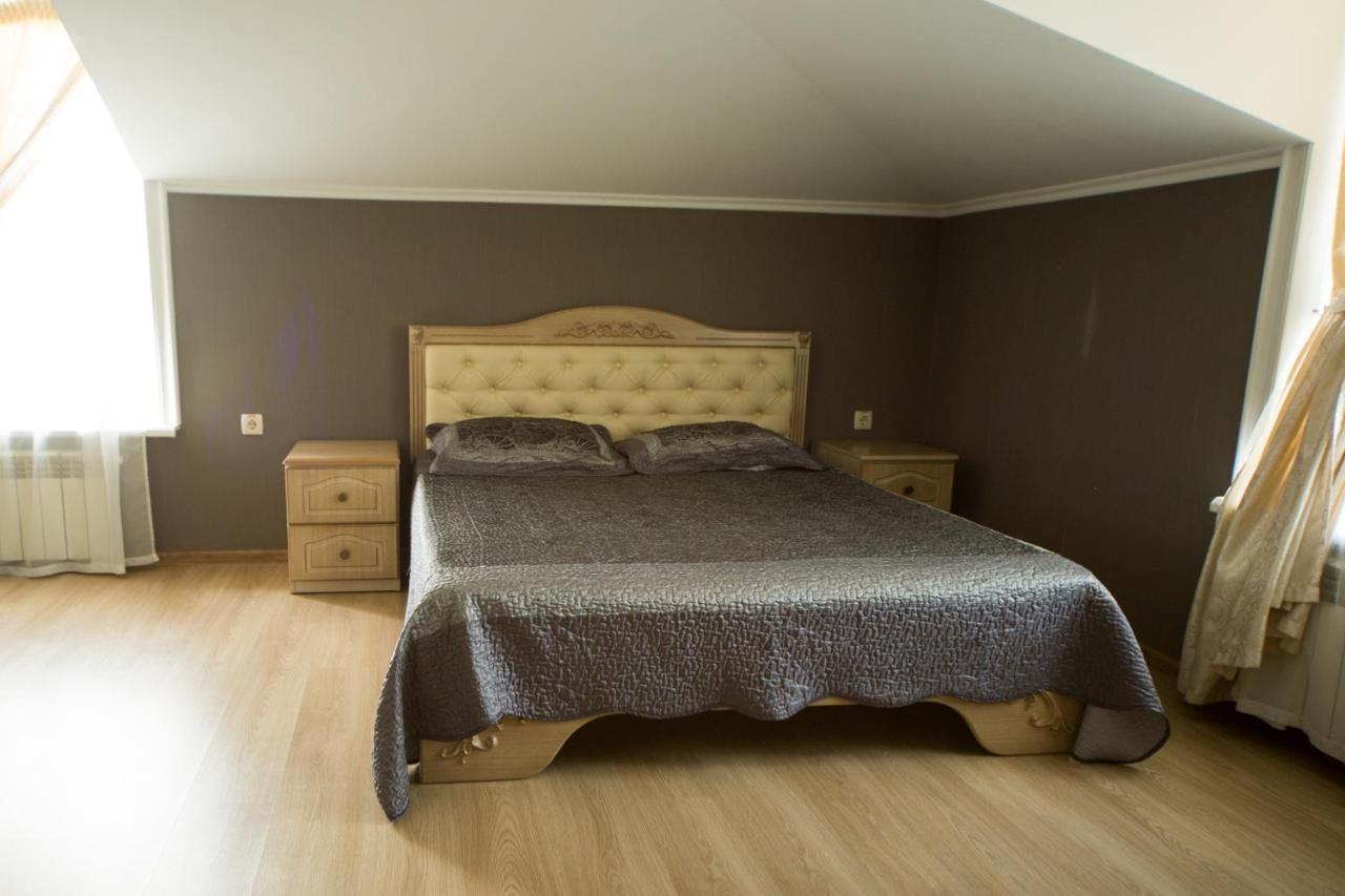 Kolyada Hotel Odessa Ngoại thất bức ảnh