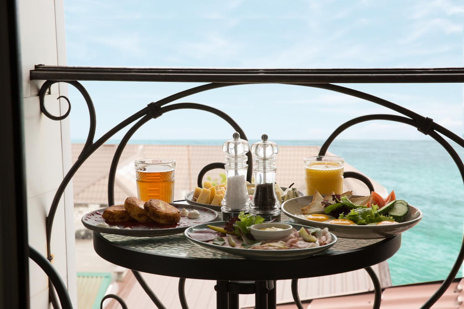 Kolyada Hotel Odessa Ngoại thất bức ảnh