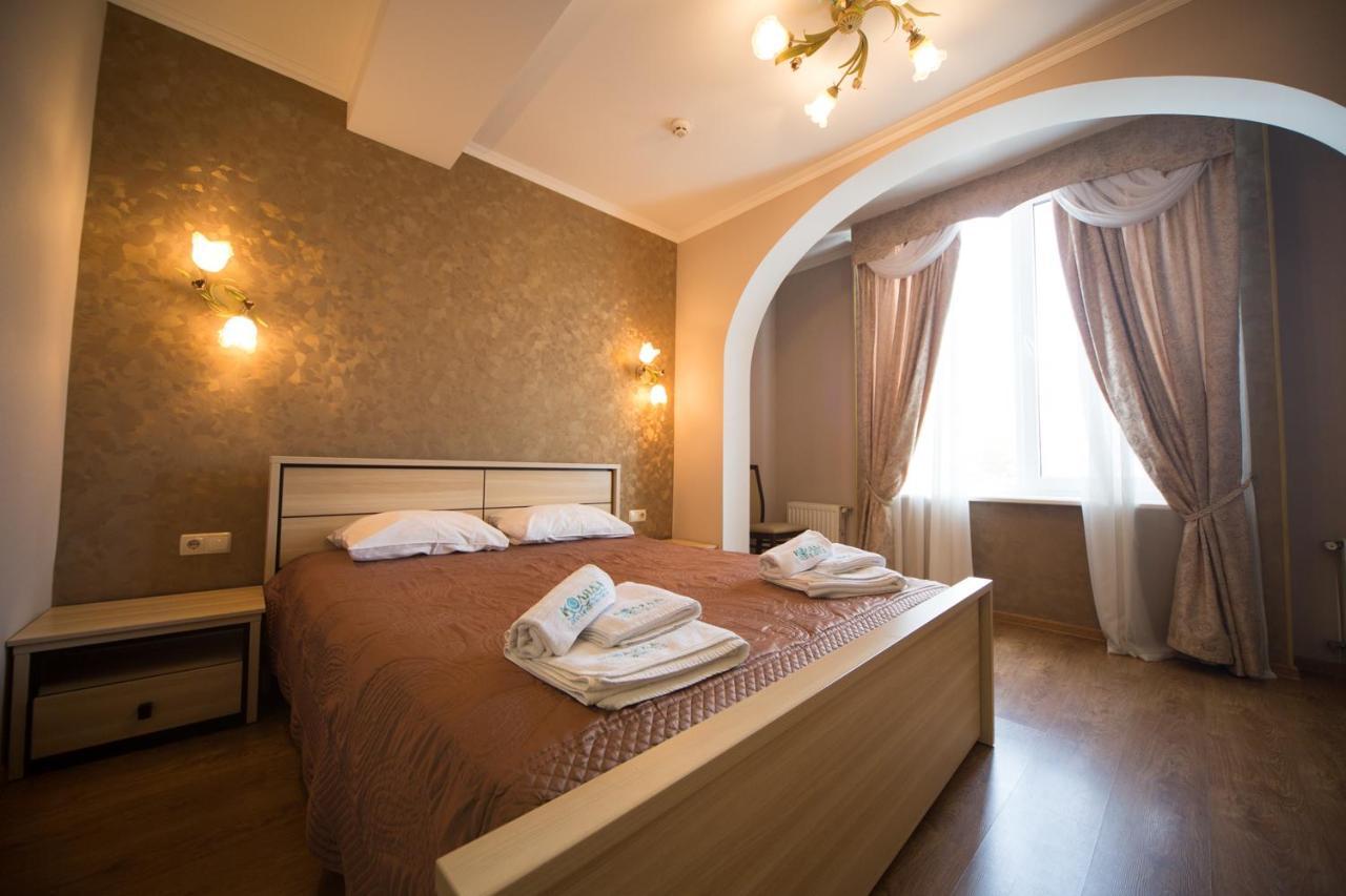 Kolyada Hotel Odessa Phòng bức ảnh